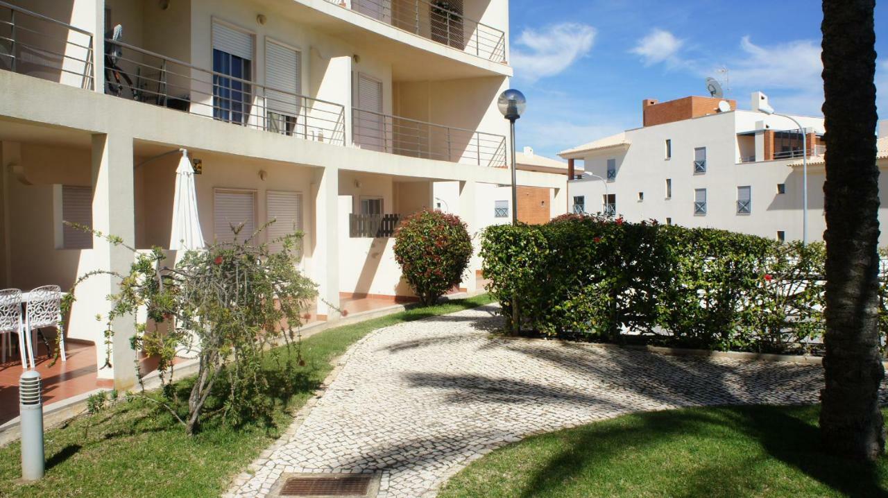 Pool & Garden Oura Albufeira Flat Villa ภายนอก รูปภาพ