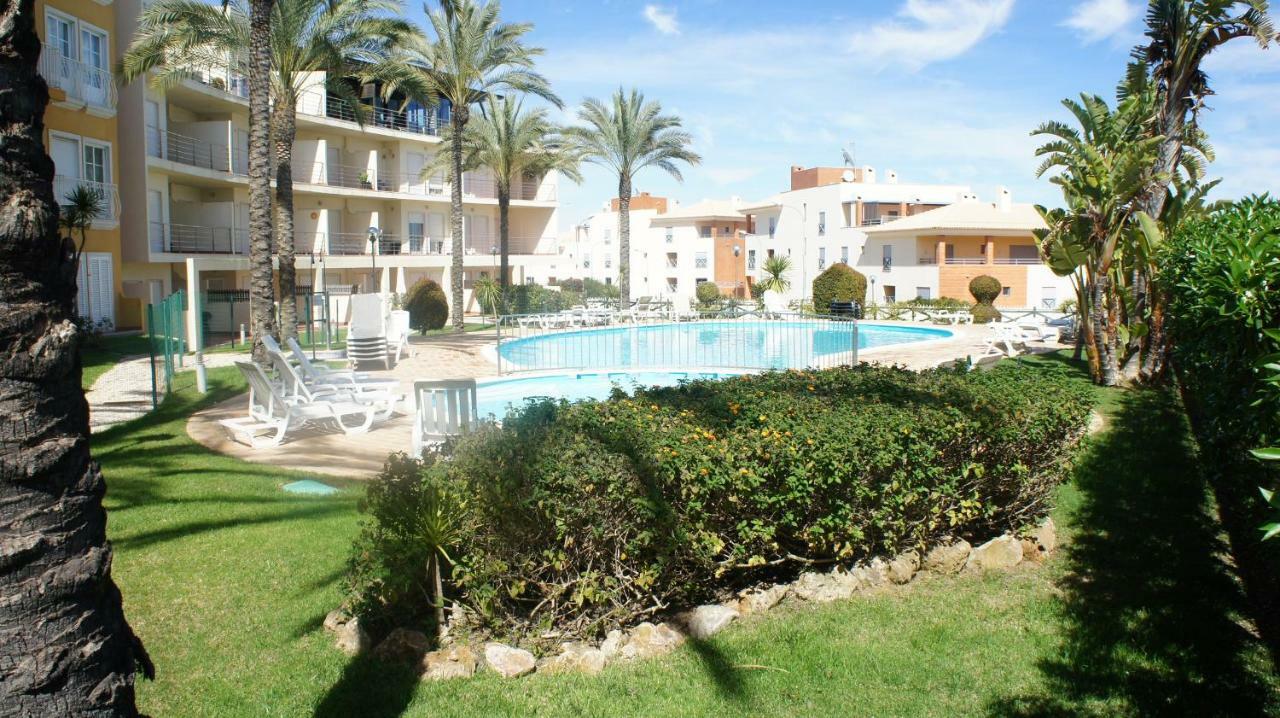 Pool & Garden Oura Albufeira Flat Villa ภายนอก รูปภาพ